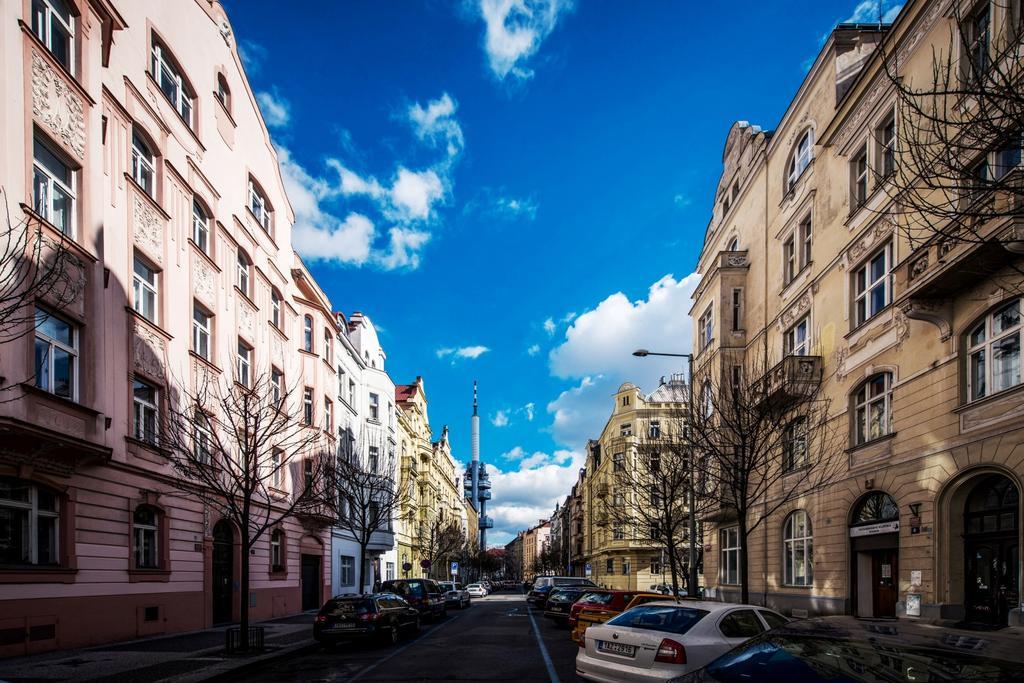 Modern Apartment Riegrovy Sady Praag Buitenkant foto